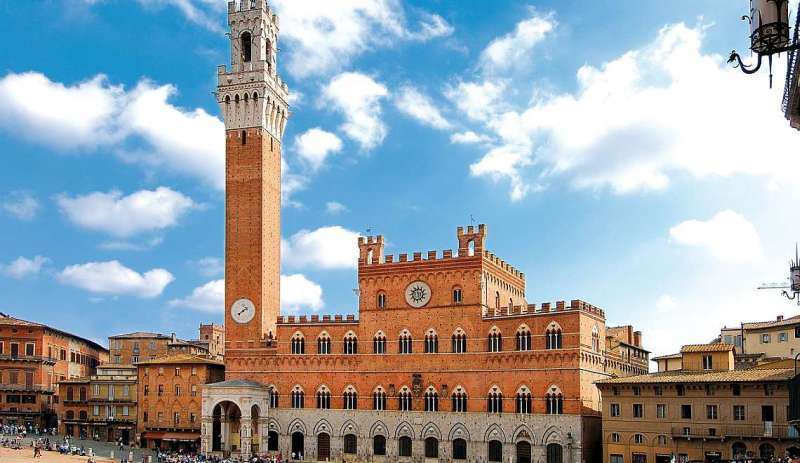 Siena Palazzo   Tower